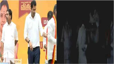 திடீரென இருண்ட மேடை.. ஆதவ் அர்ஜுனா உட்பட 5 அமைச்சர்கள் பங்கேற்ற கூட்டத்தில் மின்தடை!