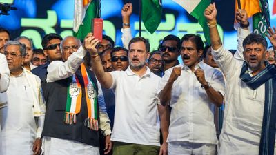 அதிரும் டெல்லி.. இன்று ஒரே இடத்தில் ஒன்றிணையும் முக்கிய தலைவர்கள்! தேர்தல் ஆணையத்திற்கு எதிராக பேரணி 