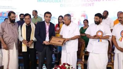 రూ.30 వేల కోట్ల పెట్టుబడితో అదానీ గ్రూప్ మెగా ప్రాజెక్ట్..