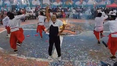 అంబటి.. ఊర మాస్: ఎవరికి తగలాలో వారికి తగిలేలా సెటైర్లు