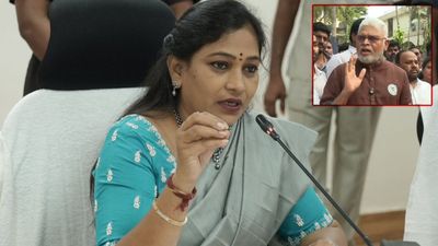 చంద్రబాబుపై నోటికొచ్చింది మాట్లాడితే జరిగేదిదే: హోంమంత్రి అనిత సీరియస్ వార్నింగ్!