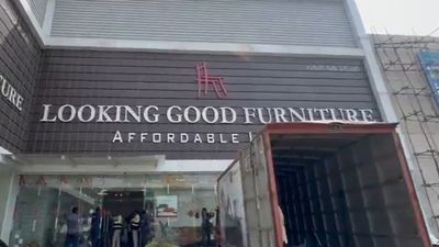 హైదరాబాద్ లో ఆ షోరూమ్ లను చూసి బిత్తరపోయిన హైడ్రా- మెరుపుదాడులు, సీజ్..!!