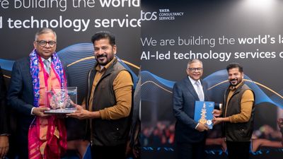 సీఎం రేవంత్ రెడ్డితో టాటా గ్రూప్ చైర్మన్ భేటీ