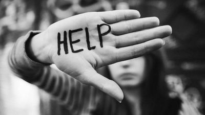 పెళ్లి జరగట్లేదని అంత పని చేస్తారా.. హైదరాబాద్‌లో యువతి ఏం చేసిందంటే ?