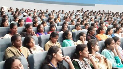 ఏపీలో యువతకు శుభవార్త.. ఆ ఫెలోషిప్ తో నెలకు 19వేలు సంపాదించండి.. హర్రీఅప్!