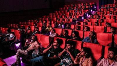 కోర్టు బ్యూటీ శ్రీదేవీ 