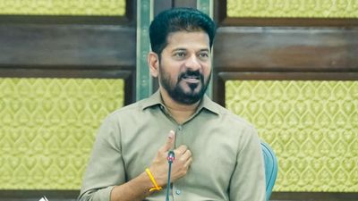 గంటన్నరకు పైగా అమిత్ షాతో రేవంత్ భేటీ- డీజీపీ, ఇంటెలిజెన్స్ చీఫ్ సహా