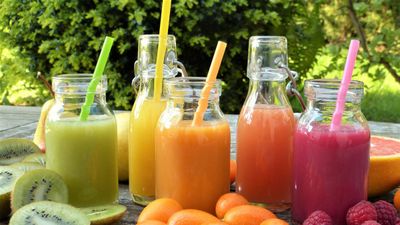 ఫ్రూట్ జ్యూస్ సోడా కంటే డేంజర్? వేసవిలో ఇవి తాగితే చావే!