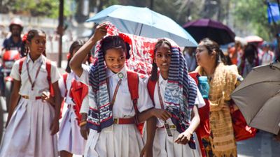 ఏపీలో ఒంటిపూట బడుల ప్రకటన-ఎప్పటి నుంచి అంటే ? టైమింగ్స్ ఇవే..!