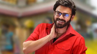 26 ఏళ్లుగా వెంకటేష్ రికార్డును బద్ధలు కొట్టలేకపోతున్న తెలుగు స్టార్ హీరోలు