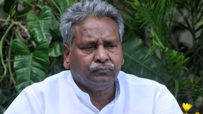 Kavuri Sambasiva Rao: కావూరి సాంబశివరావు మృతి వార్తలు ? క్లారిటీ ఇదే..!