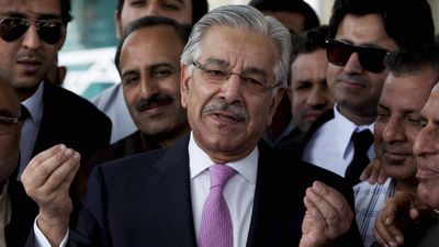 అమెరికా పరువుతీసిన పాకిస్థాన్.. మంత్రి సంచలన ట్వీట్!