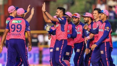 వాల్‌మార్ట్ చేతికి రాజస్థాన్ రాయల్స్: రూ.15,300 కోట్లు, సింగిల్ పేమెంట్: ఎవరీ సొమానీ?