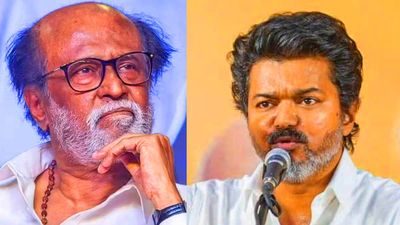 తలైవా దెబ్బకు దిగిరాక తప్పలేదు, కీలక మలుపు...!!