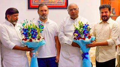 రేవంత్ రాజ్యసభ ఛాయిస్ 'ఆయనే', కొత్త పేరుతో ఖర్గే బ్రేక్ - రాహుల్ అనూహ్య నిర్ణయం..!!