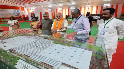 సికింద్రాబాద్ స్టేషన్ నుంచి పూర్తి స్థాయి ఆపరేషన్స్, ప్రధాని రాక - ముహూర్తం ఫిక్స్..!!