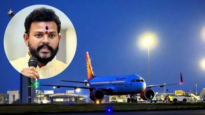 ఏపీ, తెలంగాణలో రెండు కొత్త ఎయిర్‌పోర్ట్‌లకు గ్రీన్ సిగ్నల్ - ఈ ప్రాంతాల్లోనే..!!