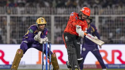 అభిషేక్ శర్మకు IPLయాజమాన్యం భారీ షాక్- అదే వద్దు, తగ్గించుకోకుంటే..ఇక..!!