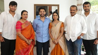 బండ్ల గణేష్ ఇంట పెళ్లి సందడి.. కాబోయే అల్లుడు అతనే ??