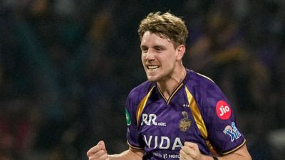 అందరి నోళ్లూ ముయించాడు గానీ.. 