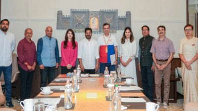 ఉపాసన, కావ్య మారన్ కు సీఎం రేవంత్ కీలక బాధ్యతలు..!!