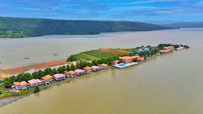 హైదరాబాద్‌ నుంచి హెలికాప్టర్‌ లో సోమశిల, శ్రీశైలం చుట్టేద్దామా..? తక్కువ ధరకే.. 