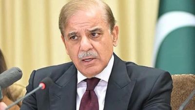 పాకిస్తాన్ ప్రధాని షెహబాజ్ షరీఫ్ కేంద్ర బిందువుగా..!!