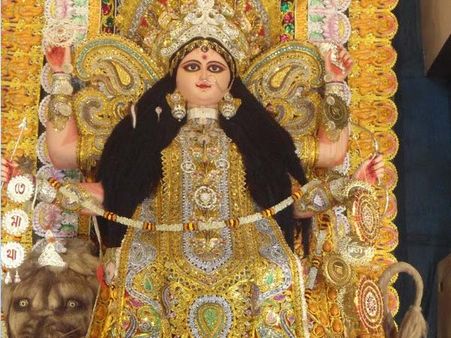 আজ শেষ চন্দননগরের জগদ্ধাত্রী পুজো