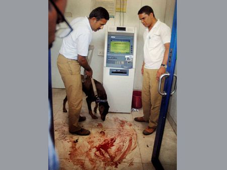 ব্যাঙের ছাতার মতো গজিয়ে উঠছে এটিম, কিন্তু নিরাপত্তা সেই তলানিতেই