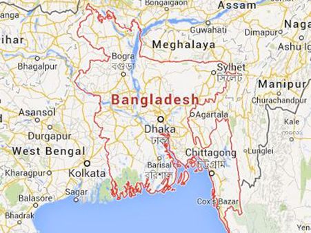 ঢাকা থেকে কলকাতাগামী বাসে ডাকাতি মানিকগঞ্জে