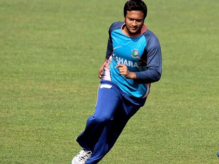 সাকিবকে দু'কোটি আশি লাখ টাকায় কিনল কেকেআর