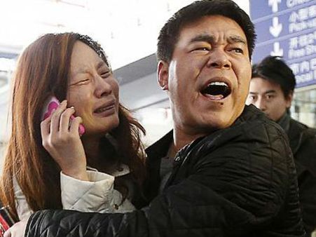 চুরি যাওয়া পাসপোর্টে কারা উঠেছিল বিমানে, তদন্তে মালয়েশিয়া