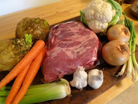 নিরামিষাশীদের তুলনায় আমিষাশীরা সুস্বাস্থ্যের অধিকারী বলেছেন বিজ্ঞানীরা