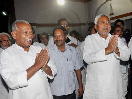 দুর্নীতিগ্রস্ত জিতনরাম মঞ্ঝিকে মুখ্যমন্ত্রী বানিয়ে নীতীশের এক ঢিলে ৩ পাখি