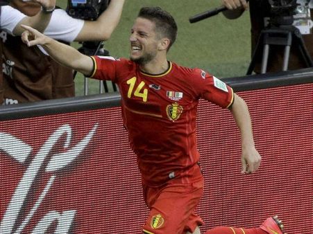 (ছবি) ফিফা বিশ্বকাপ ২০১৪ : আলজেরিয়াকে চমকে দিয়ে ২-১ গোলে ম্যাচ ঝুলিতে পুরল বেলজিয়াম