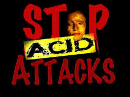 বিয়ের প্রস্তাব প্রত্যাখ্যান, কিশোরীর মুখে অ্যাসিড পাঁশকুড়ায়