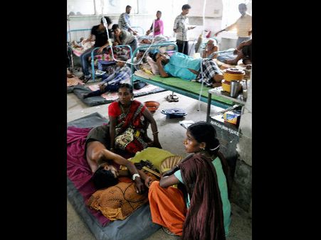 এনসেফেলাইটিস: এতদিন কি ঘুমোচ্ছিলেন, প্রশ্ন স্বাস্থ্য দফতরকে