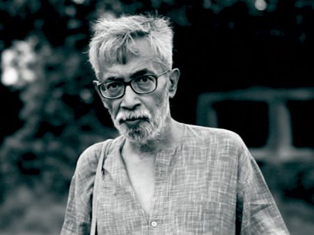 দীর্ঘ রোগভোগের পর প্রয়াত সাহিত্যিক নবারুণ ভট্টাচার্য