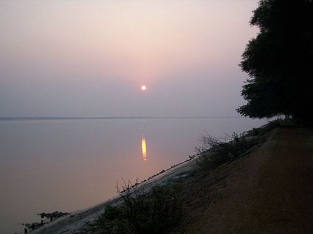 মহানগরের ধুলোধোঁয়ায় বিরক্ত? দিনে-দিনেই ঘুরে আসুন গাদিয়াড়া
