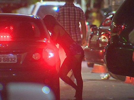 সাবধান! বিশ্বকাপে ক্রিকেটারদের ফাঁদে ফেলতে পাতা হবে 'মধু জাল'!