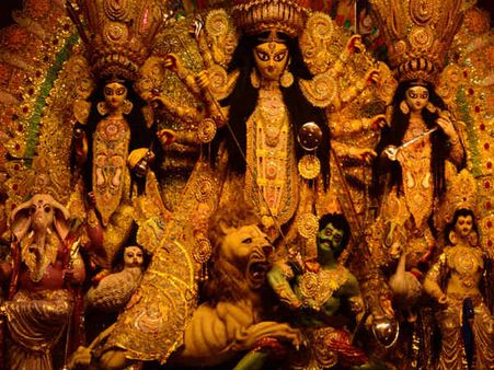 ছিল রাজরাজড়ার পুজো, ১৭৯০ থেকে সর্বজনীন হয় দুর্গোৎসব