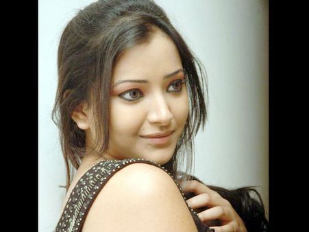 শ্বেতা বসু যৌন কেলেঙ্কারি: পুনর্বাসন কেন্দ্র থেকে অভিনেত্রীর মুক্তির নির্দেশ দিল আদালত