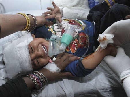 ওয়াঘা সীমান্তের কাছে আত্মঘাতী হামলা, পাকিস্তানে নিহত ৫৫