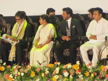কলকাতা চলচ্চিত্র উৎসব : শাহরুখ, দীপিকার সঙ্গে সপরিবারে উপস্থিত থাকবেন বিগ বি