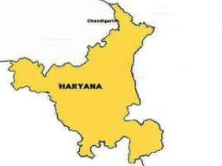 পুলিশকে লক্ষ্য করে রামপালের সমর্থকদের গুলি-বোমা, যুদ্ধক্ষেত্র হিসার