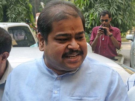 কারণ আছে বলেই সৃঞ্জয় বোসকে গ্রেফতার করেছে সিবিআই : রাজ্যপাল