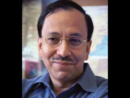 যাদবপুর নিয়ে এ বার তৃণমূলের অস্বস্তি বাড়ালেন সুগত