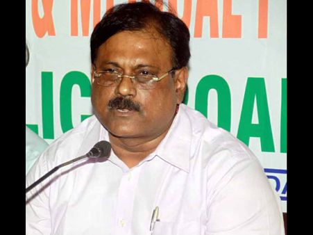 'আর নয় প্যানপ্যানানি, এ বার জাস্ট ক্যালানি', নির্মল-হুমকিতে ঝড়