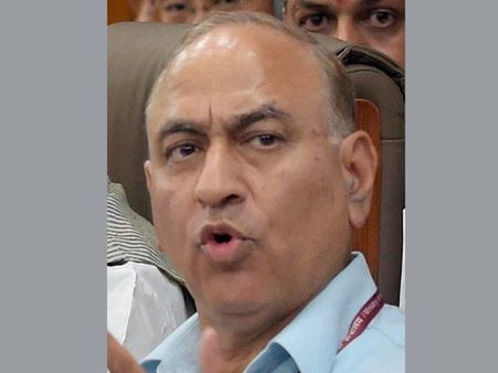 মাতঙ্গ সিংয়ের গ্রেফতারি আটকানোর চেষ্টার অভিযোগে সরানো হল স্বরাষ্ট্রসচিব অনিল গোস্বামীকে