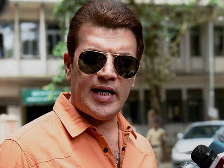 হিন্দি গানের দাবিতে জুহুতে হোটেলে ভাঙচুর করে গ্রেফতার অভিনেতা আদিত্য পাঞ্চোলি